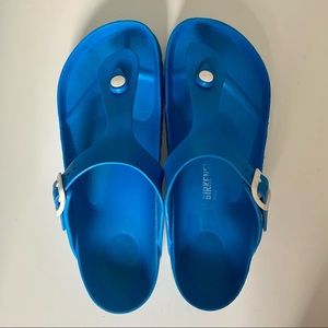Birkenstock toe post scuba blue sandal size 8-8.5